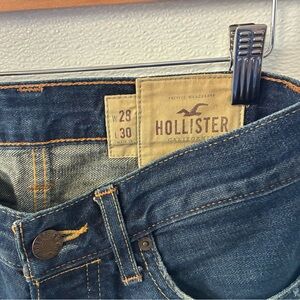 Hollister Women’s Dark Blue Slim Straight Jeans
